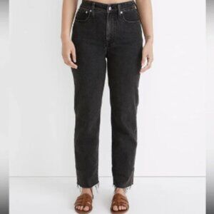 The Curvy Perfect Vintage Straight Jean in Lunar Wash